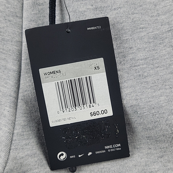 NEW Nike crop sweatpants! - Picture 10 of 13